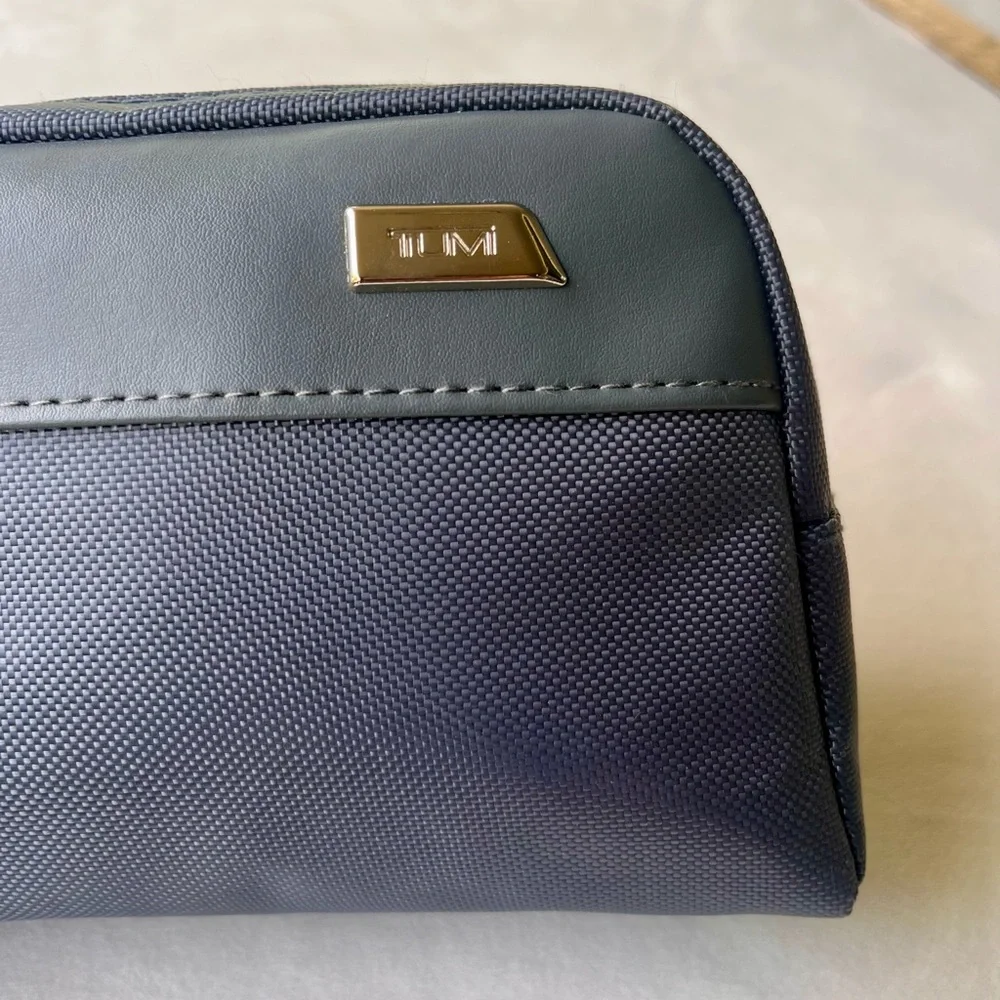 Tumi for Delta Gray Nylon Travel Toiletry Bag